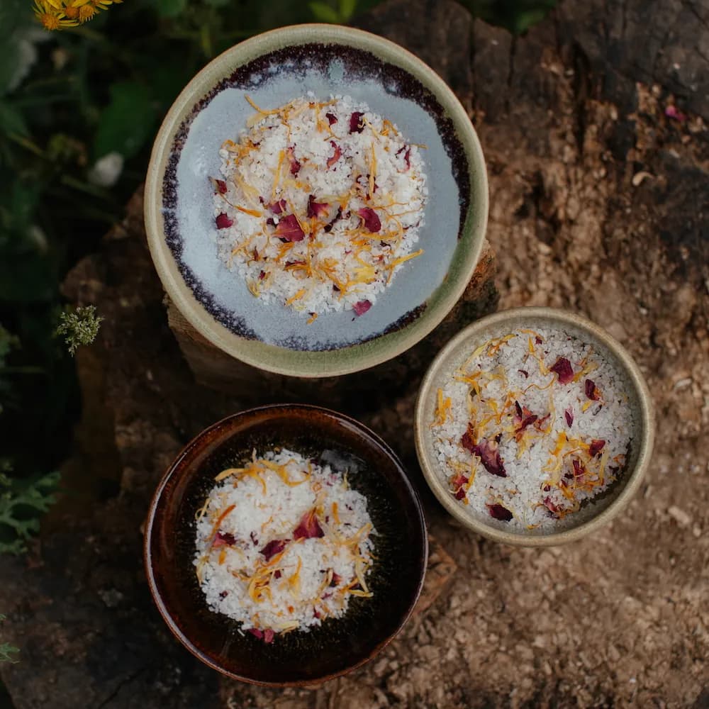 Seasonal salt scrub