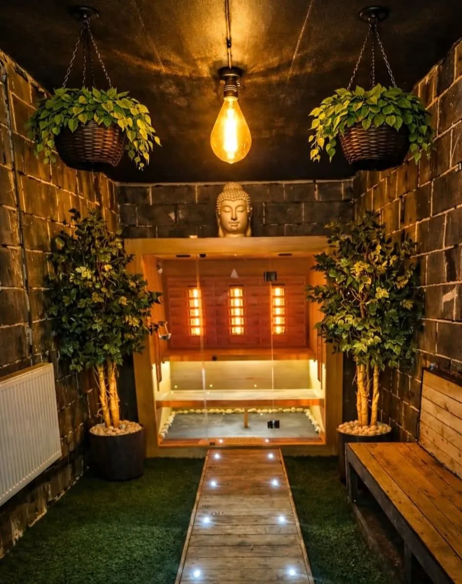 Indoor Infared Sauna, Ice bath and AI massage chair.